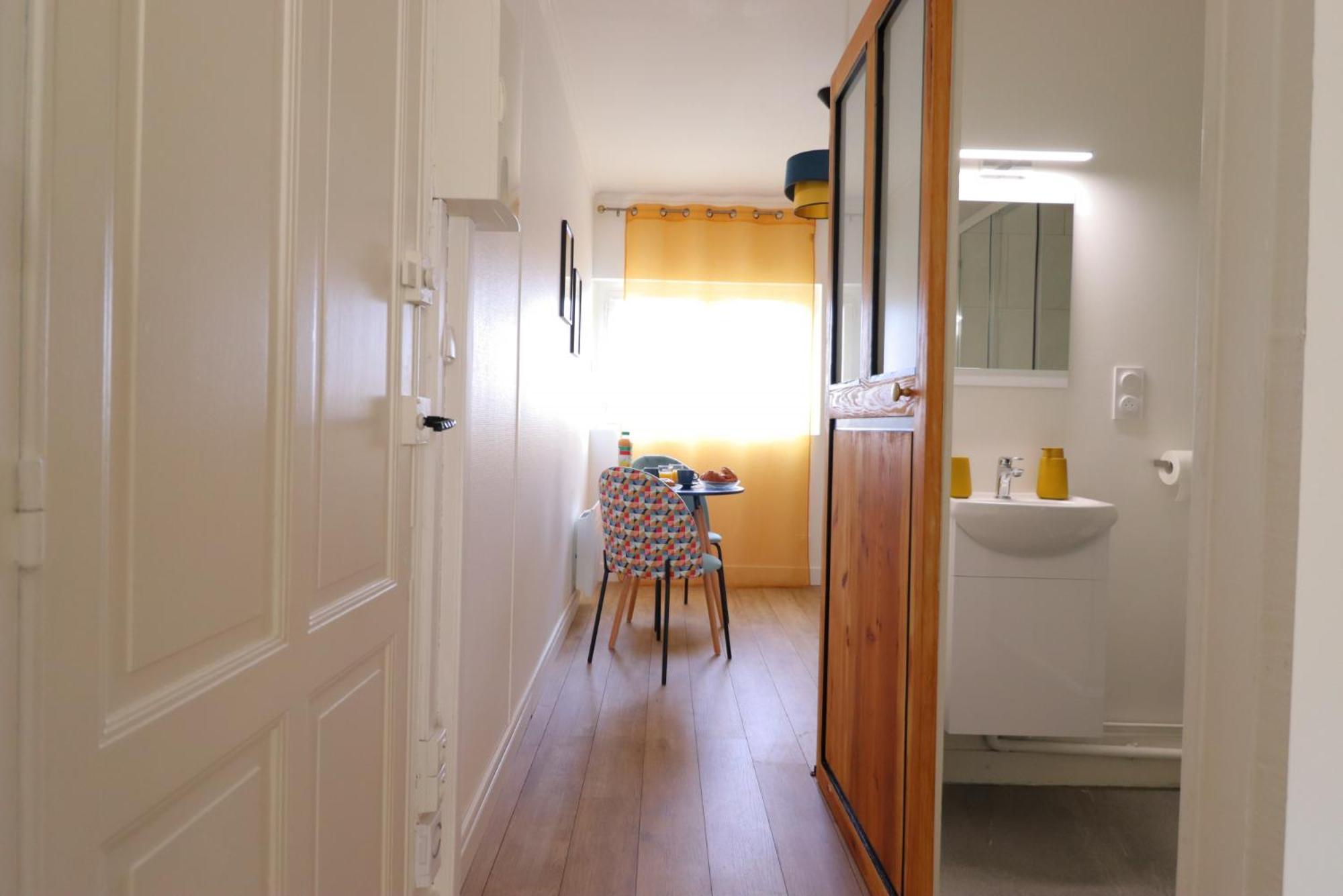 Le Neo - Studio Chic Avec Sa Cour Privative Et Fibre ベルジュラック 部屋 写真