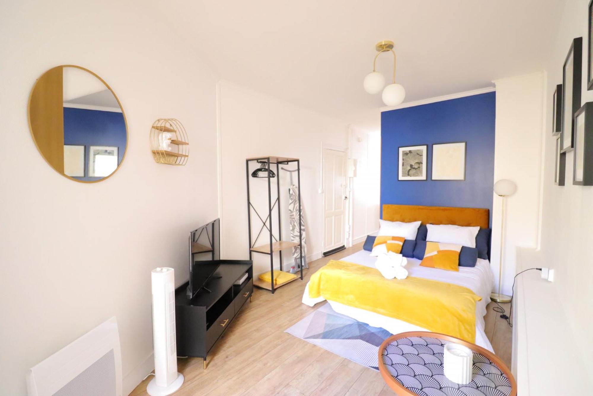 Le Neo - Studio Chic Avec Sa Cour Privative Et Fibre ベルジュラック 部屋 写真