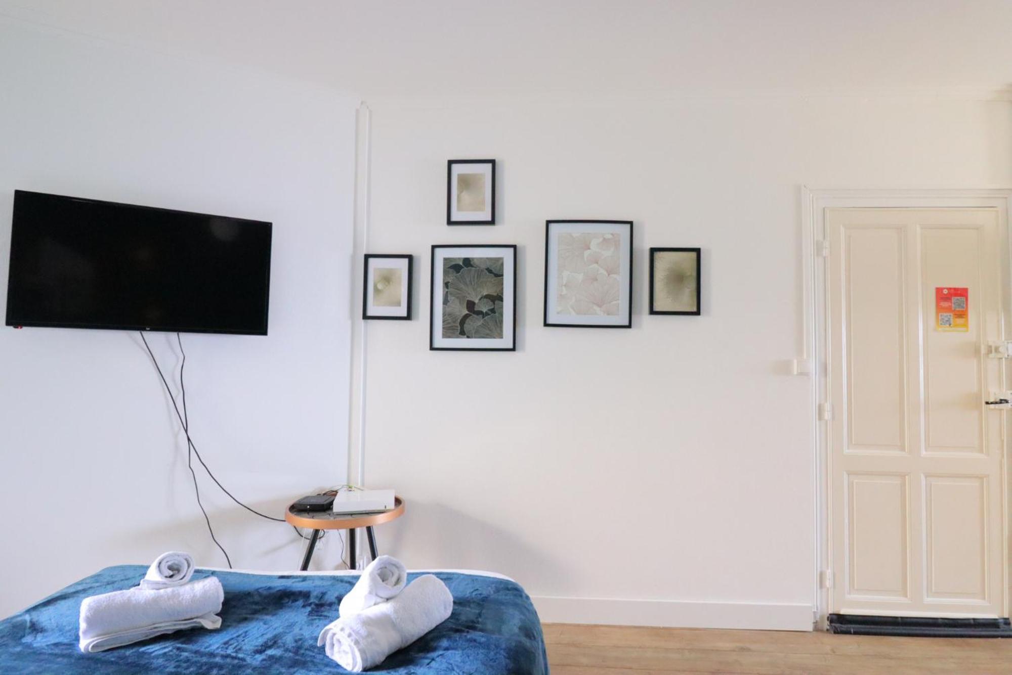 Le Neo - Studio Chic Avec Sa Cour Privative Et Fibre ベルジュラック エクステリア 写真